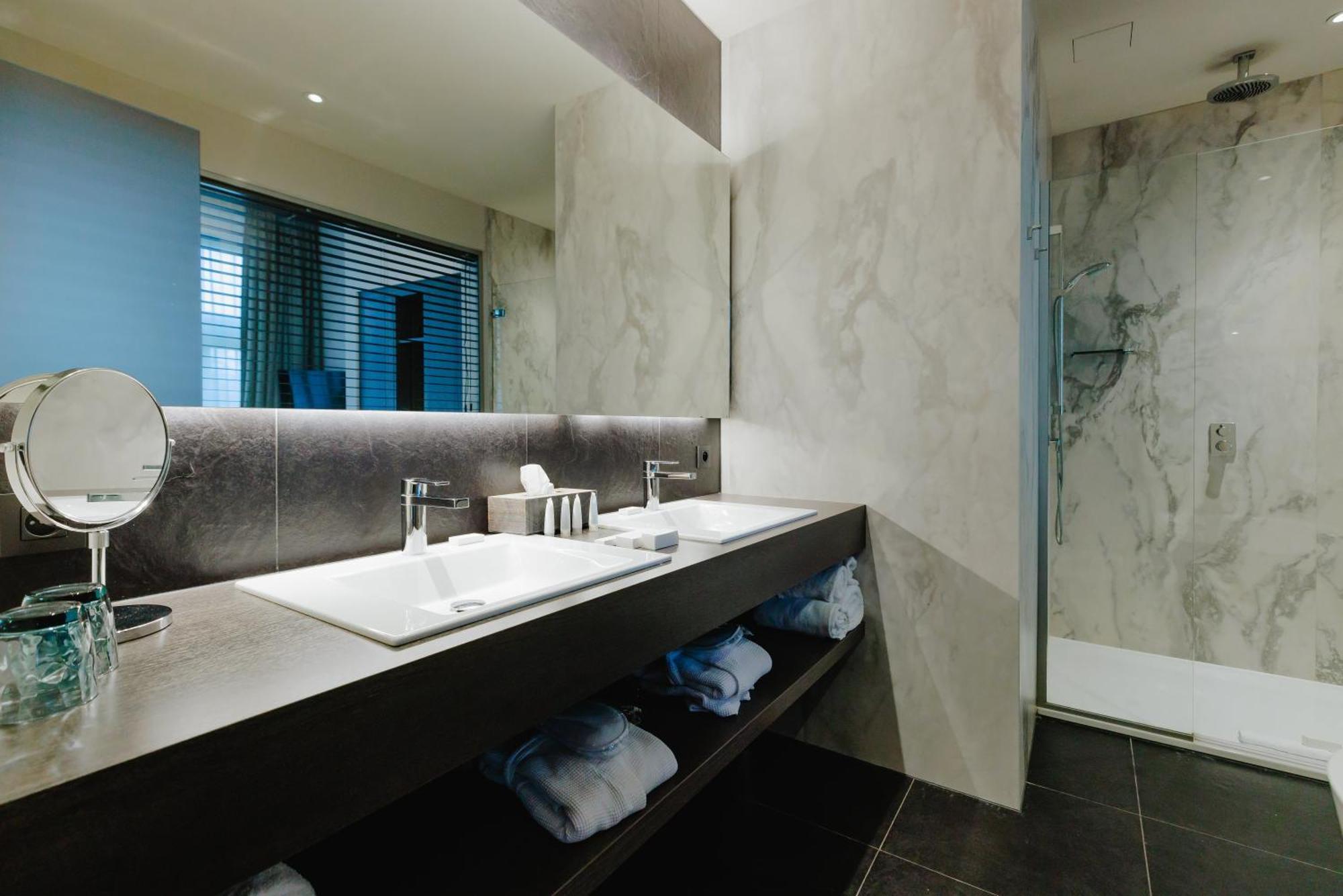 Terhills Hotel Maasmechelen Luaran gambar
